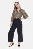 The Classic Blouse | Kitty Cat Dreamer