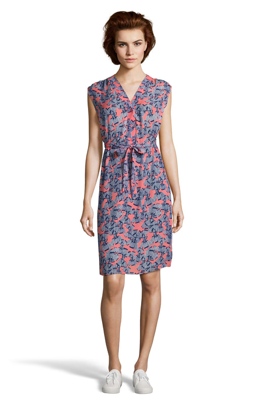 The Sleeveless Tie Waist Dress