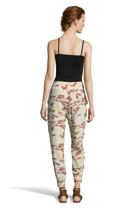 The Clean Cuffed Pants | Tan Camo